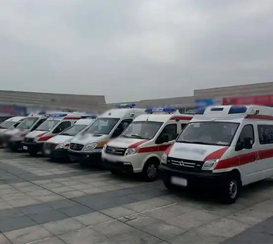伊兰县服务车队展示