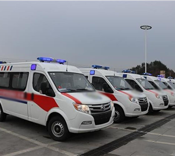 伊兰县服务车队展示