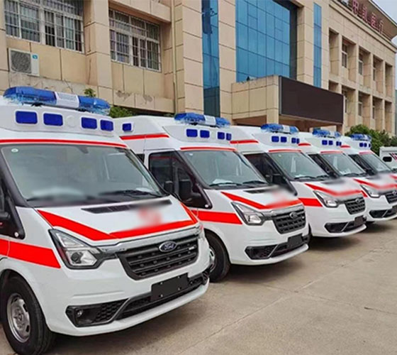 伊兰县服务车队展示